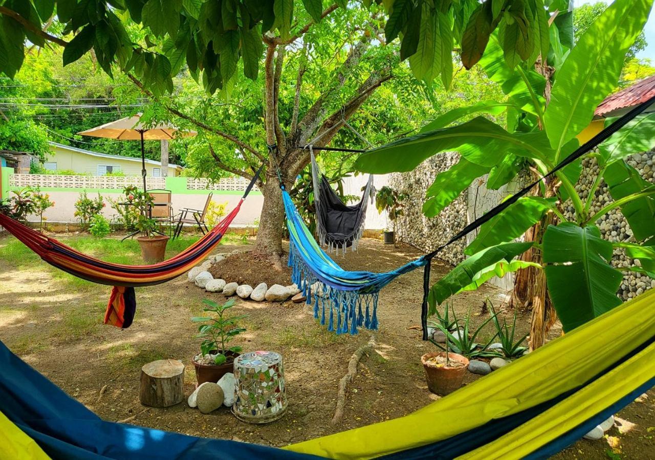 Green'S Palace Jamaica Oracabessa Екстериор снимка