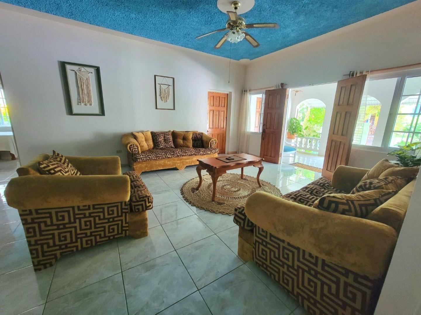 Green'S Palace Jamaica Oracabessa Екстериор снимка